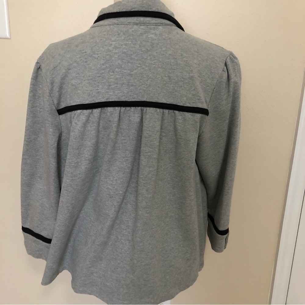 Risotto 3 Button Closure With 3/4 Button Sleeves - image 4